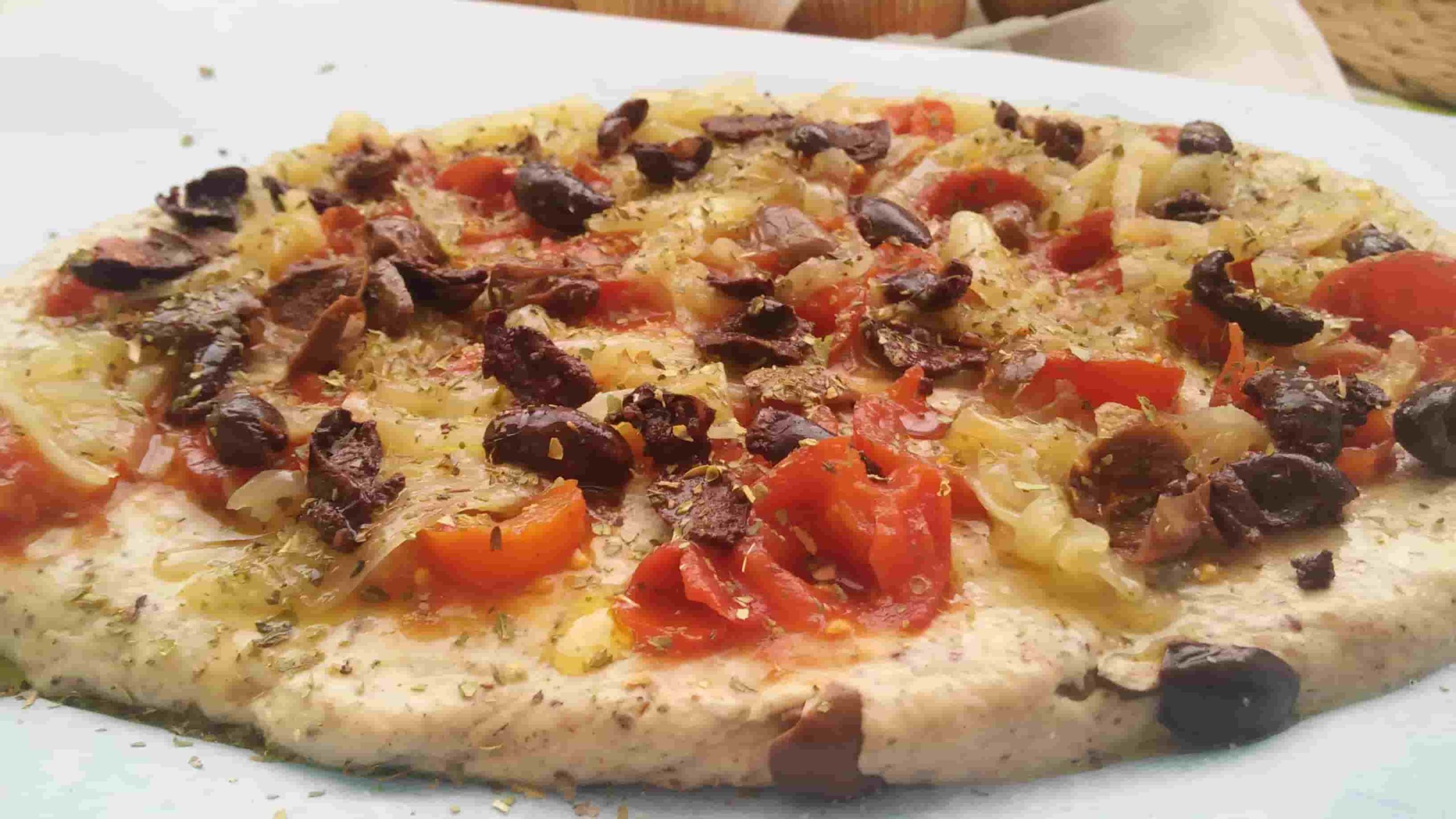 receta pizza de quinoa y sarraceno