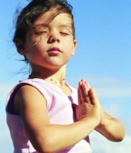 Yoga para niños y la revolución educativa